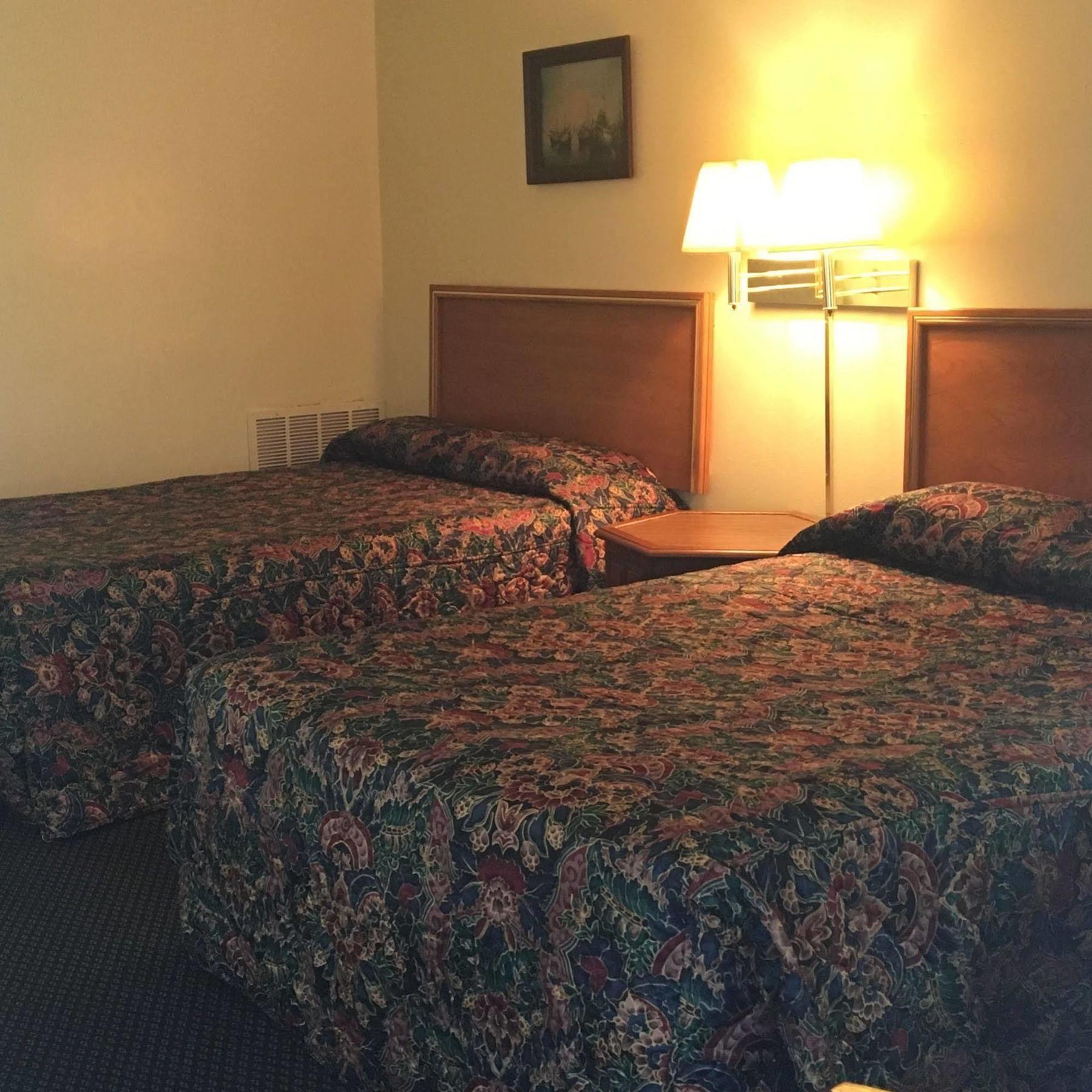Guest House Motel Chanute Extérieur photo